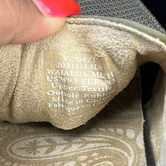 Olukai Waialua Mesh Slip On Mustang/Melon Womens Size: 9.5 - Picture 9 of 10